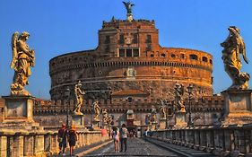 La Casetta Di Gio A Roma With Private Garden And Parking Space - By Beahost